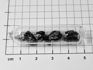 1 gram Boron glassy pieces in ampoule - 99.5%