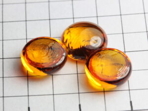Nice Bismuth Borate glass beads