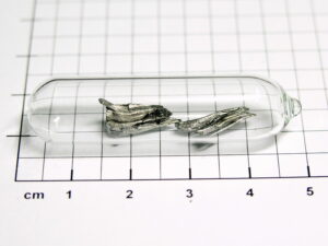 Erbium - Metal sublimed 99,99%  in ampoule under argon!