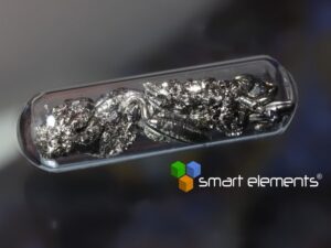 Europium metal crystals distilled, shiny > 2g in Ampoule under Argon - 99.99%