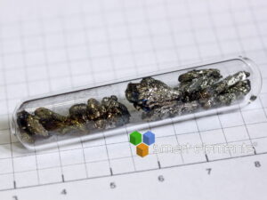 Europium metal crystals distilled, shiny 5g in Ampoule under Argon - 99.99%