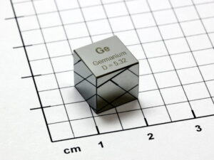 Germanium precision density cube 10mm - 5.32g
