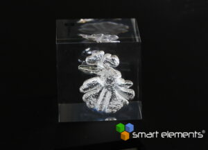 Captured Explosion - Acrylic Cube Xenon (liquified) Xe - 50mm